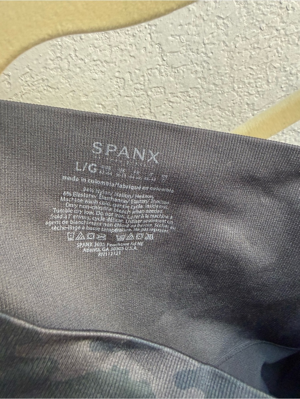 SPANX Camo High-Waist Leggings - Picture 3 of 5